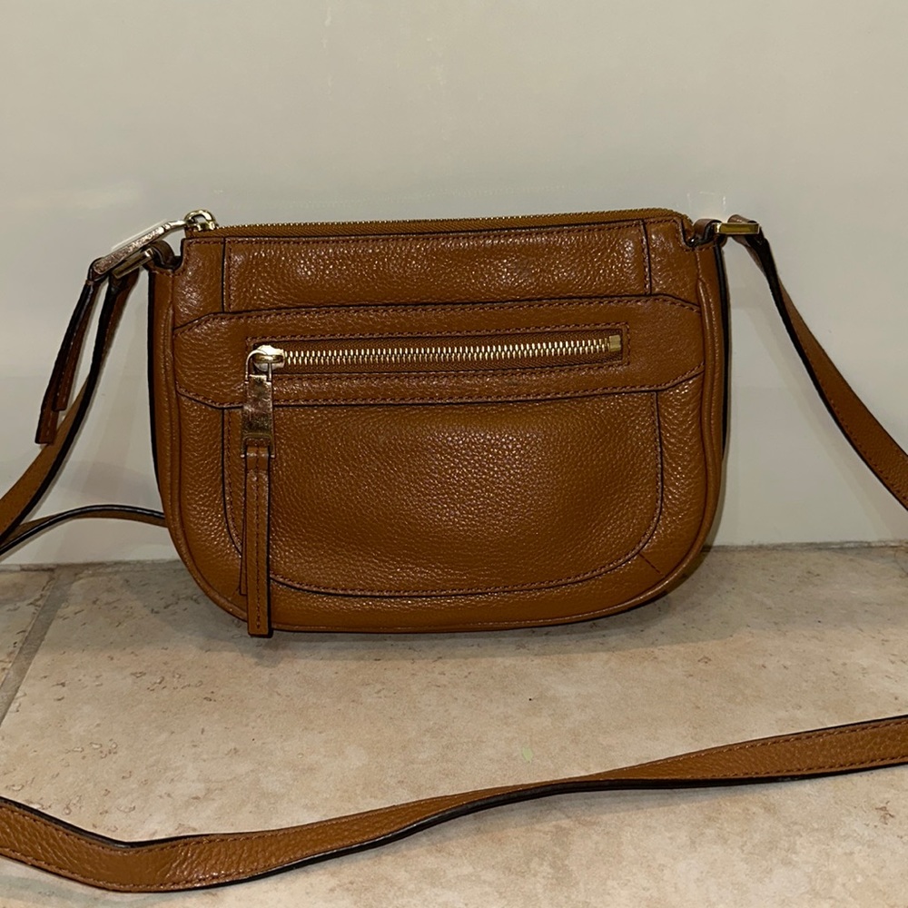 USED!! Micheal Kors crossbody bag!